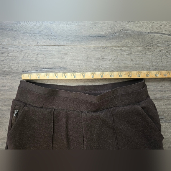 Athleta Venice Heathered Pintuck Pant Chocolate Brown Size ST Athleisure - Picture 7 of 12